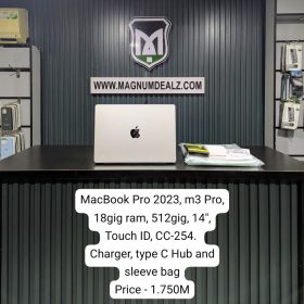 MacBook Pro 2023 with M3 Pro