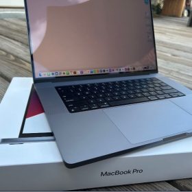 MACBOOK PRO,M2 PRO