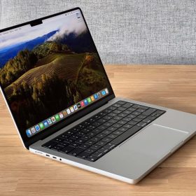 MACBOOK PRO,M3 PRO